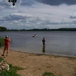 Feriehus Moderner Im Mit Seezugang *