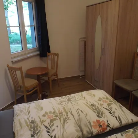 Moderner Im Mit Seezugang בית נופש Dabel