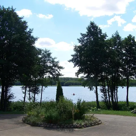 Moderner Im Mit Seezugang
